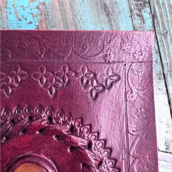 Handmade Leather Journal - Picture 6 of 16